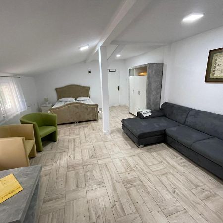 Studio D'Amalia Turda Ngoại thất bức ảnh